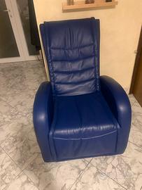 Poltrona in pelle massaggiante e anti ribalta