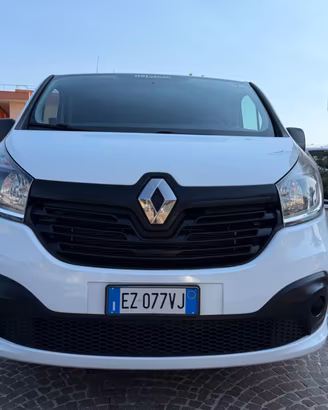 Renault Trafic 9 posti 1.6 DCI 115 cv Passo Lungo