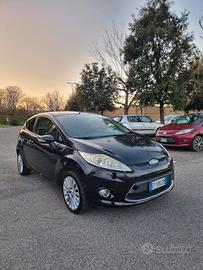 ford fiesta titanium 
