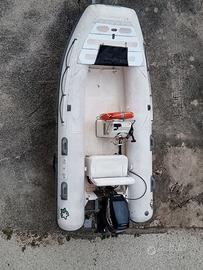 Gommone Novamarine RH400 Mercury 25cv 4t Carrello