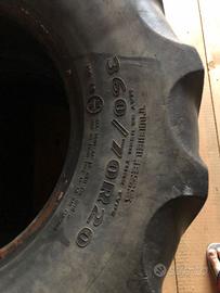 Gomme 360 70 R20