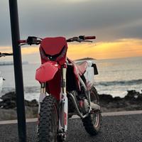 Hm cre 125