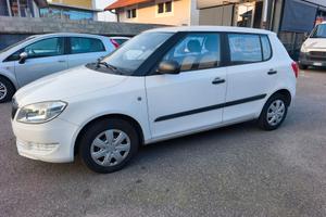 Skoda Fabia 1.2 12V 70CV 5p. Style