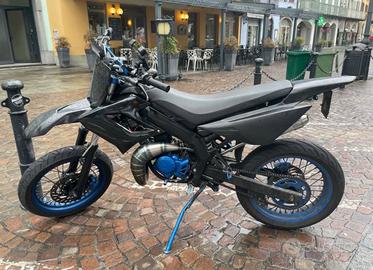 2010 DERBY SENDA 50 R