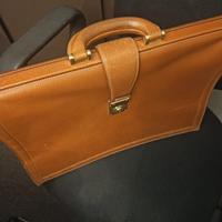 borsa Serapian
