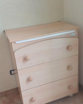 Cassettiera in legno xhiaro