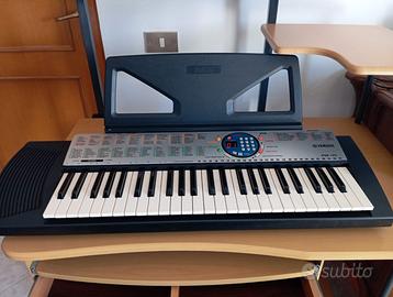 Pianola Yamaha PSR-125