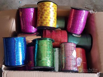 Stock nastri e coccarde da confezionamento