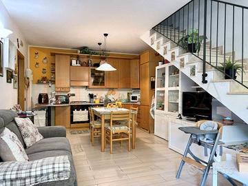 Casa quadrifamiliare