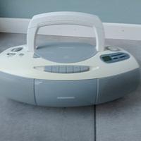 Radio stereo portatile Grundig