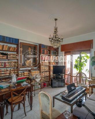 Panoramica dello stretto complesso Eden Park