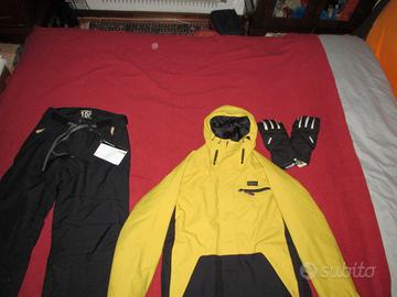 Completo per snowboard Nuovo