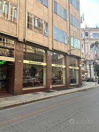 Attività / Licenza di 120 m² a Torino