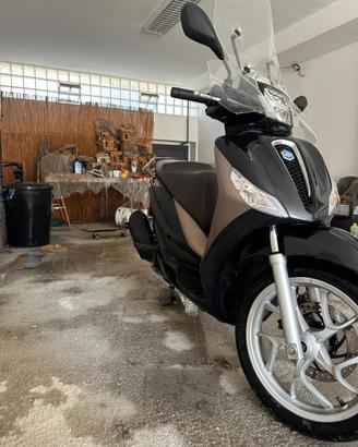 PIAGGIO MEDLEY 125 ABS 2500KM  ACCESSORIATO