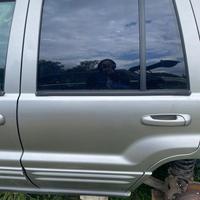 Sportelli grand cherokee 2.7 crd anno 2002