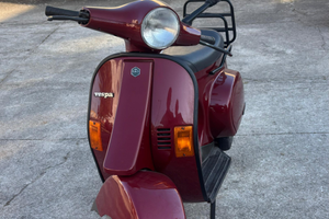 Vespa 50 HP con antifurto