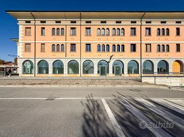 NEGOZIO A CASTIRAGA VIDARDO