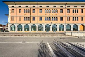 NEGOZIO A CASTIRAGA VIDARDO