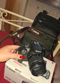 Fotocamera Canon Eos 2000D