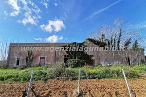 Casa 400mq con 300mq di terreno
