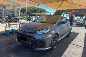 Toyota Yaris 1.6 Turbo GR Circuit DAT Unipro Finan