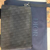Pochette A4 con cerniera Dior