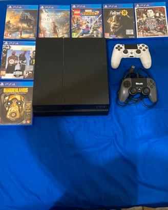 Ps4 con 2 controller e 7 giochi