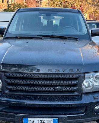 Range rover sport hse.