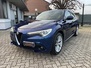 Alfa Romeo Stelvio 2.2 Turbodiesel 210 CV AT8 Q4 V