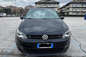 VOLKSWAGEN Polo 5ª serie - 2010