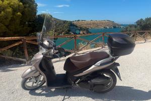 Suzuki Sixteen 150,