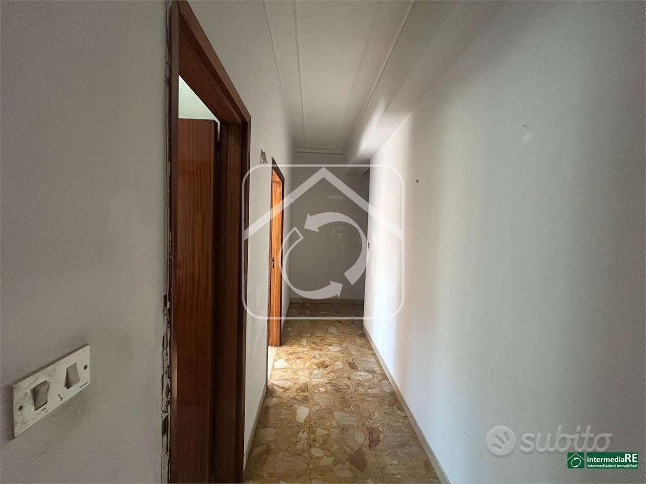 Apartment in Reggio Calabria - Vista 3