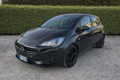Opel Corsa 1.2 5 porte Cosmo