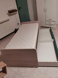 letto singolo con cassettoni