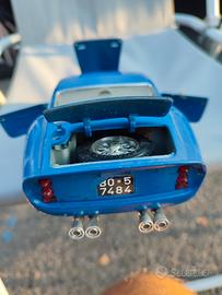 Burago Ferrari 250 GTO Kit 1/18