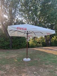 Ombrelloni coca cola