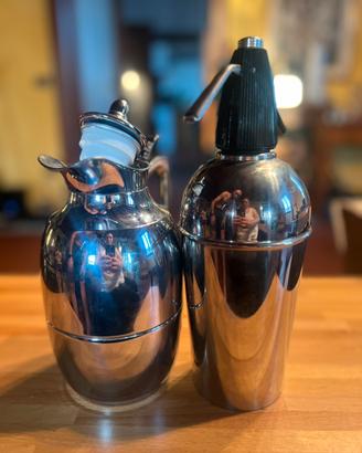 Brocche, tazzine, cocktails