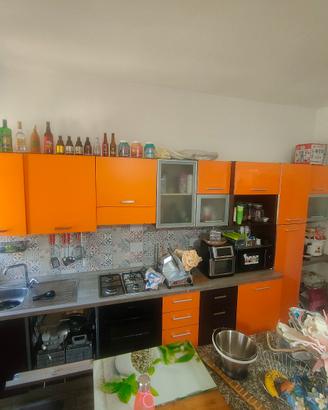 cucina usata in buone condizioni
