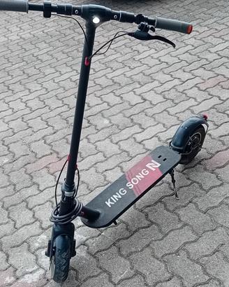 Monopattino elettrico KingSong N10 500w