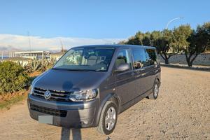 VOLKSWAGEN CARAVELLE/MULTIVAN 9 Posti T5 2.0 BiTDI