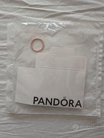 Anello Pandora cuori zirconia oro rosa, misura 56