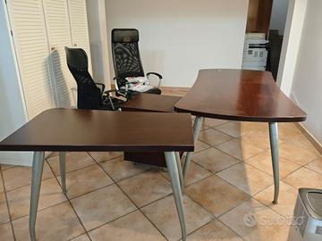 SCRIVANIA E LIBRERIA 