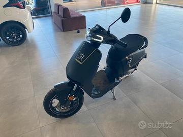 Super Soco CUX - 2022