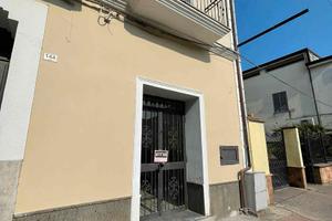 Locale commerciale 55 mq S. Maria C.V