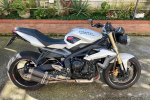 Triumph street triple 675