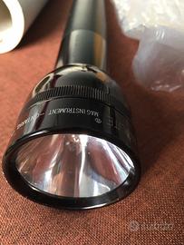 magLite torcia 6 D (LR20) nuova