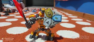 lego nexo knights Axl da battaglia 