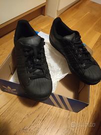 Scarpa Adidas superstar  tutte nere 41  1 / 3