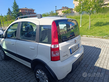 Fiat panda4×4 pronto per l'uso