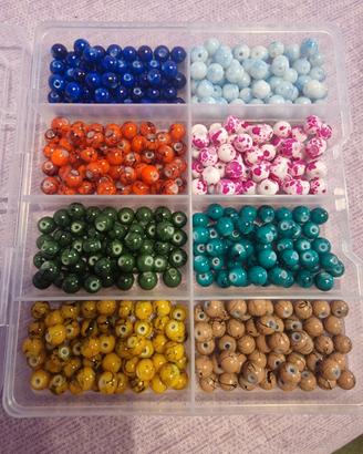 Perle colorate in vetro